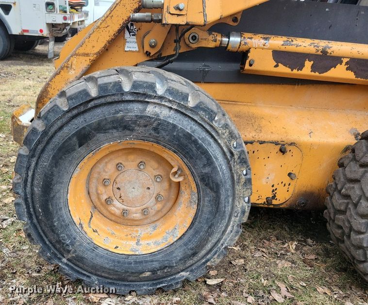 image for item LC9511 2005 Case 450  skid steer loader