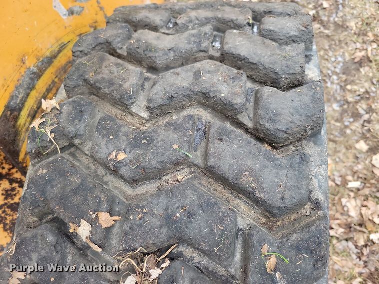 image for item LC9511 2005 Case 450  skid steer loader