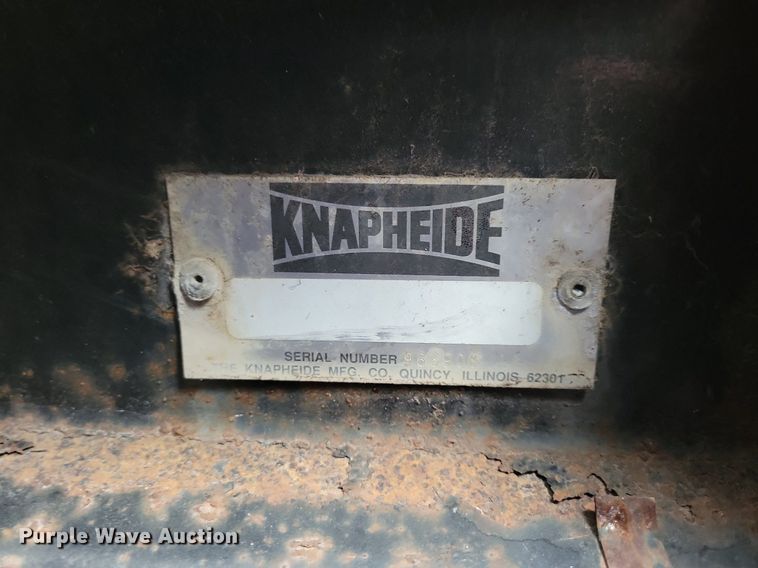 image for item LC9512 2000 International 4700  dump flatbed truck