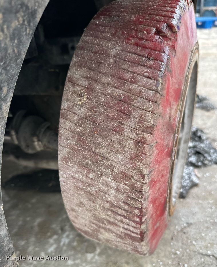 image for item LH9043 Hyster S50FT  forklift