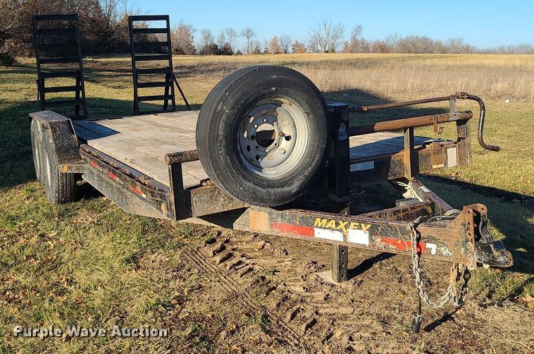 image for item LJ9460 2012 Maxey  equipment trailer