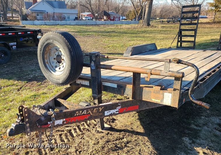 image for item LJ9460 2012 Maxey  equipment trailer
