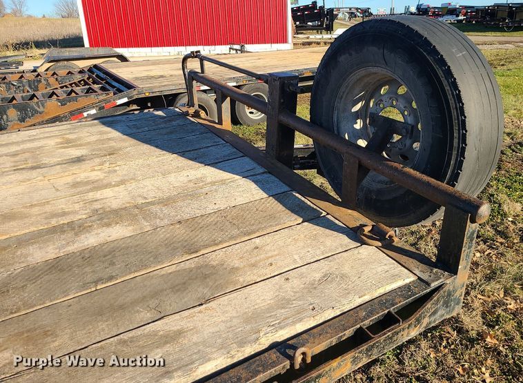 image for item LJ9460 2012 Maxey  equipment trailer