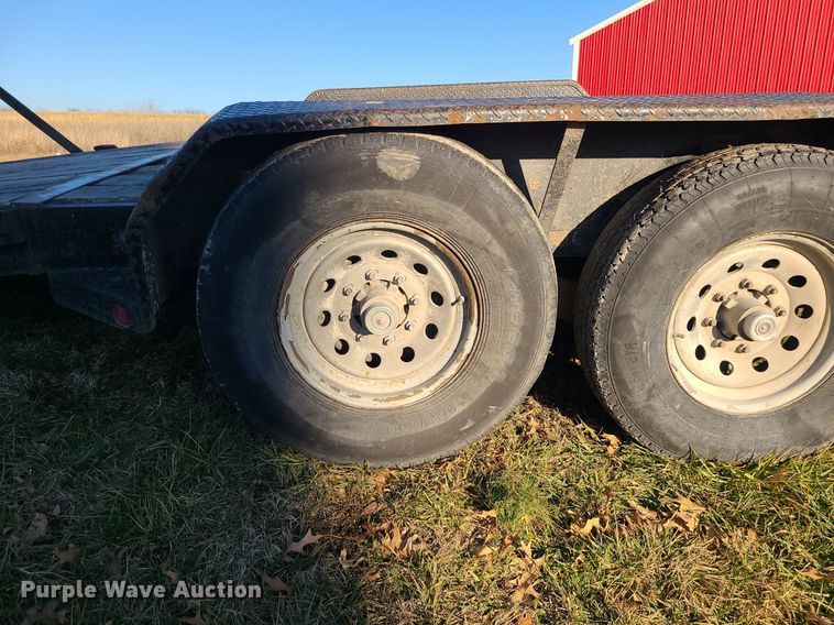 image for item LJ9460 2012 Maxey  equipment trailer