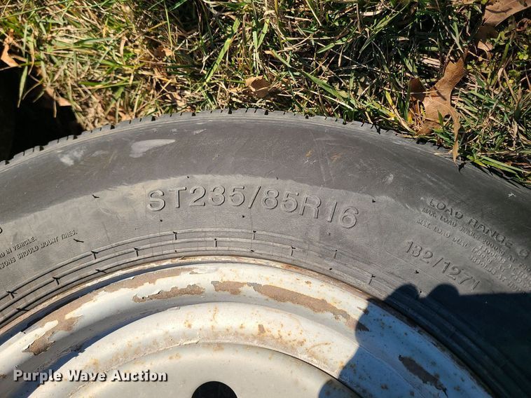 image for item LJ9460 2012 Maxey  equipment trailer