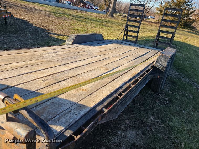 image for item LJ9460 2012 Maxey  equipment trailer