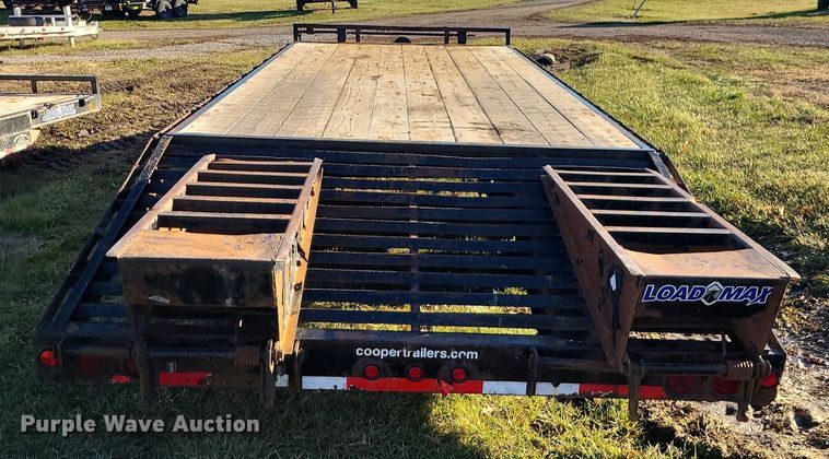 image for item LJ9461 2014 Load Trail  equipment trailer