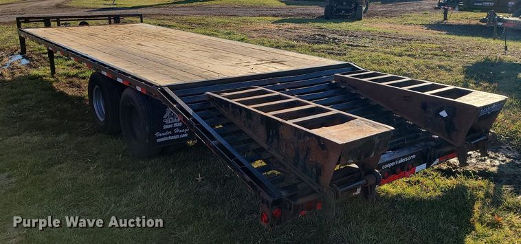 image for item LJ9461 2014 Load Trail  equipment trailer