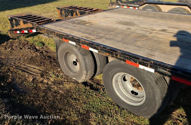 image for item LJ9461 2014 Load Trail  equipment trailer