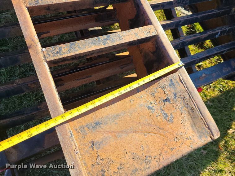 image for item LJ9461 2014 Load Trail  equipment trailer