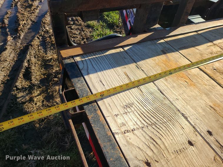 image for item LJ9461 2014 Load Trail  equipment trailer