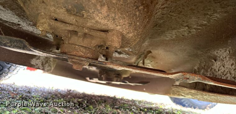 image for item LK9701 Husqvarna YTH20K46  lawn mower