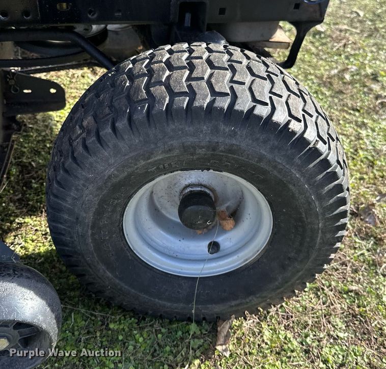 image for item LK9701 Husqvarna YTH20K46  lawn mower