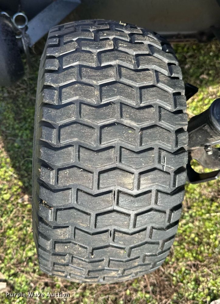 image for item LK9701 Husqvarna YTH20K46  lawn mower