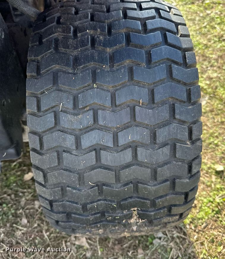 image for item LK9701 Husqvarna YTH20K46  lawn mower