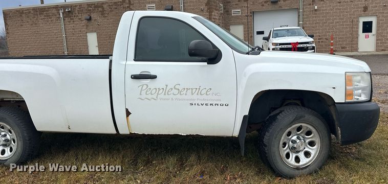 image for item LO9448 2010 Chevrolet Silverado 1500  pickup truck