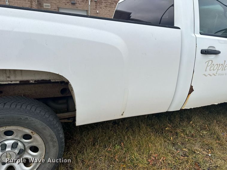 image for item LO9448 2010 Chevrolet Silverado 1500  pickup truck