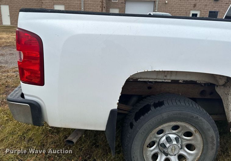 image for item LO9448 2010 Chevrolet Silverado 1500  pickup truck