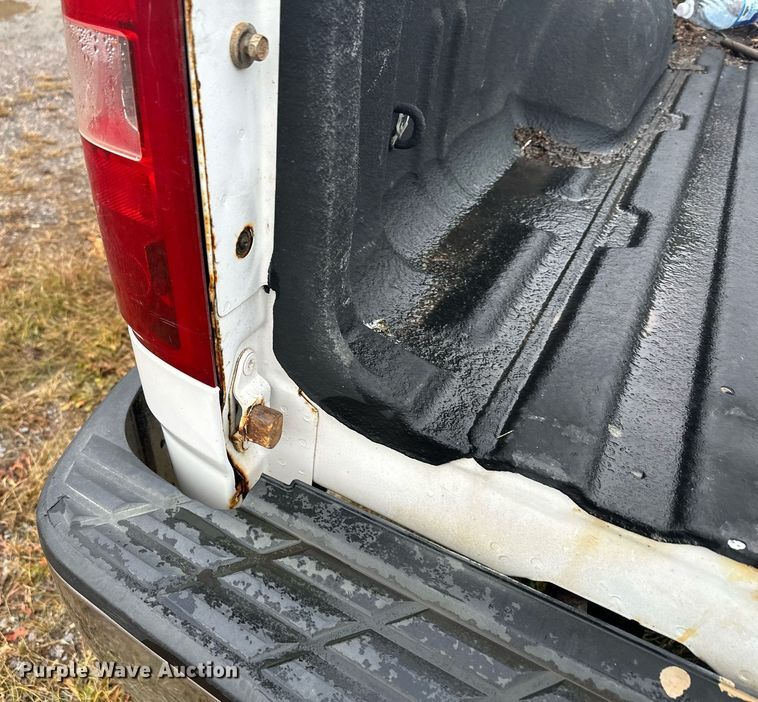 image for item LO9448 2010 Chevrolet Silverado 1500  pickup truck