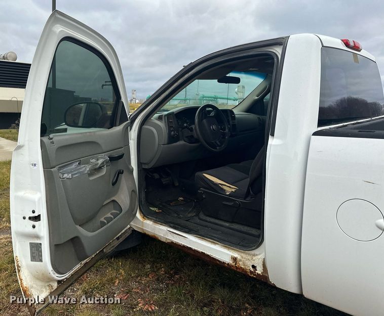 image for item LO9448 2010 Chevrolet Silverado 1500  pickup truck