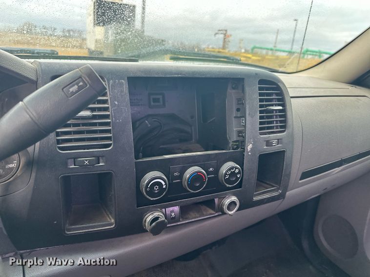 image for item LO9448 2010 Chevrolet Silverado 1500  pickup truck