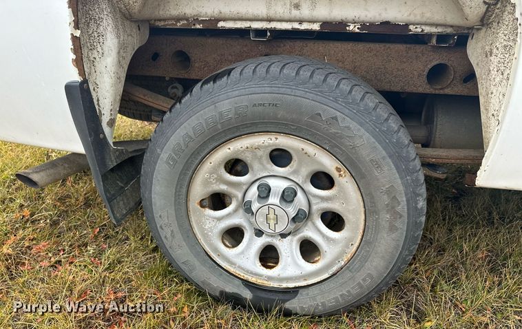 image for item LO9448 2010 Chevrolet Silverado 1500  pickup truck