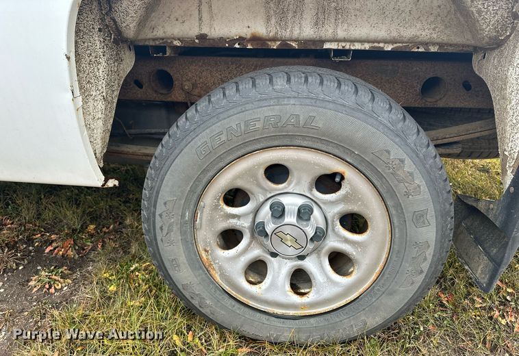 image for item LO9448 2010 Chevrolet Silverado 1500  pickup truck