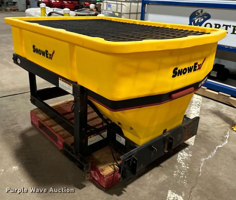 image for item LO9456 SnowEx  Vee Pro 6000 spreader