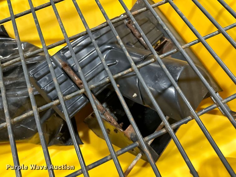 image for item LO9456 SnowEx  Vee Pro 6000 spreader