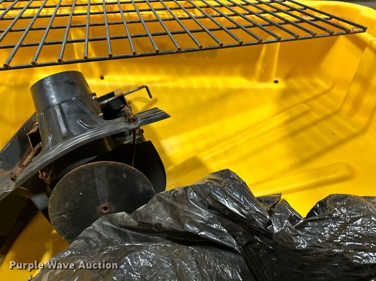 image for item LO9456 SnowEx  Vee Pro 6000 spreader