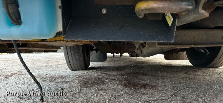 image for item LO9462 2011 Blue Bird All American FE  school bus