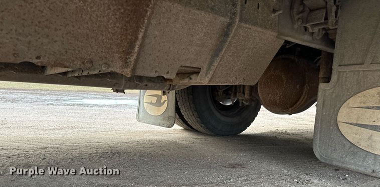 image for item LO9462 2011 Blue Bird All American FE  school bus