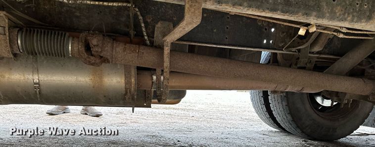 image for item LO9462 2011 Blue Bird All American FE  school bus