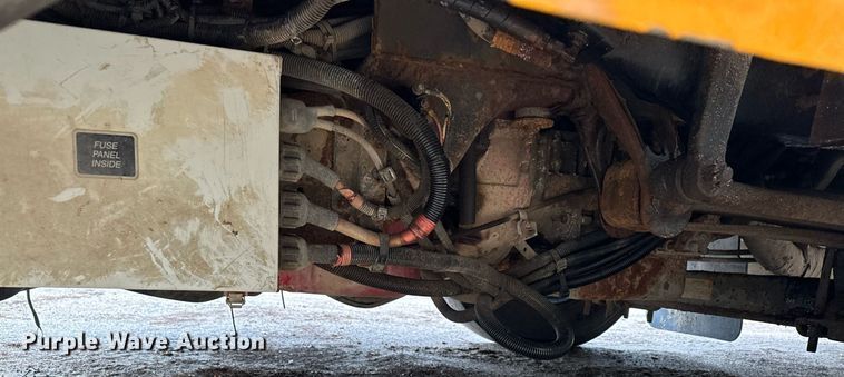 image for item LO9462 2011 Blue Bird All American FE  school bus