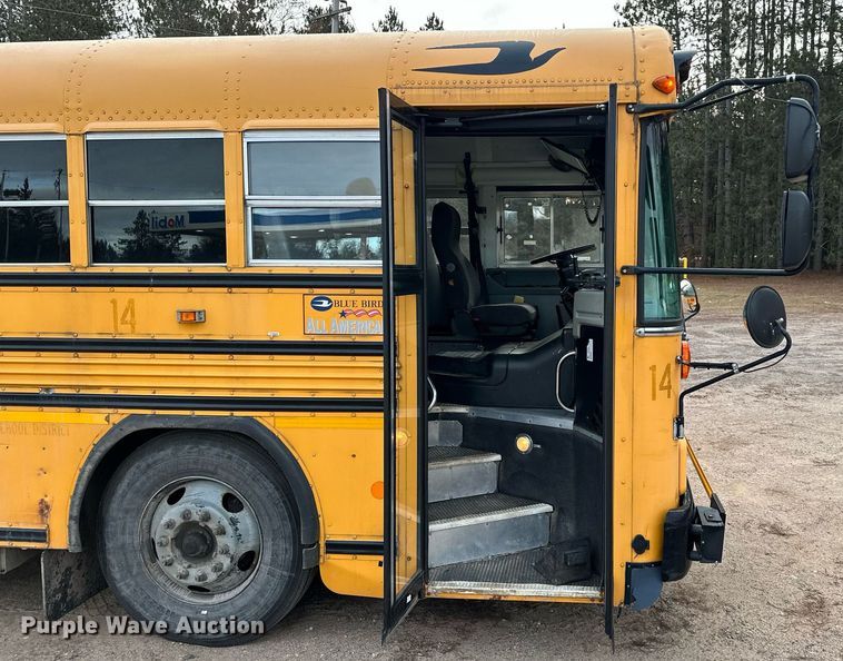 image for item LO9462 2011 Blue Bird All American FE  school bus