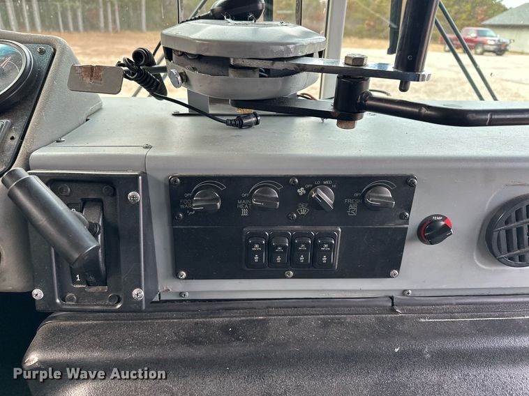 image for item LO9462 2011 Blue Bird All American FE  school bus