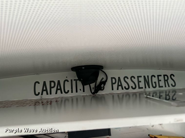 image for item LO9462 2011 Blue Bird All American FE  school bus