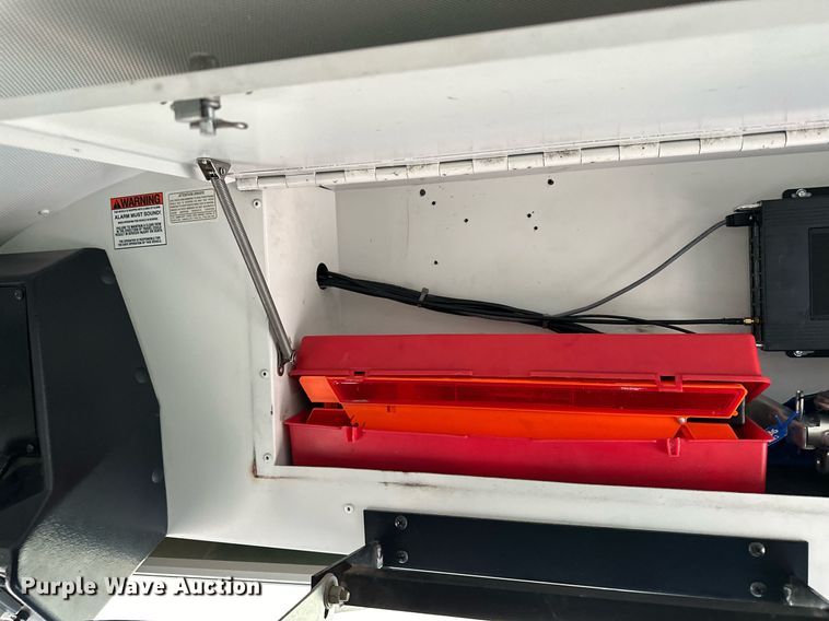 image for item LO9462 2011 Blue Bird All American FE  school bus