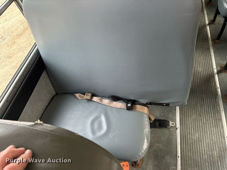 image for item LO9462 2011 Blue Bird All American FE  school bus