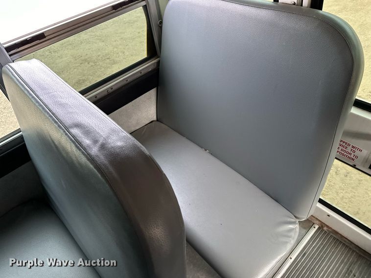 image for item LO9462 2011 Blue Bird All American FE  school bus