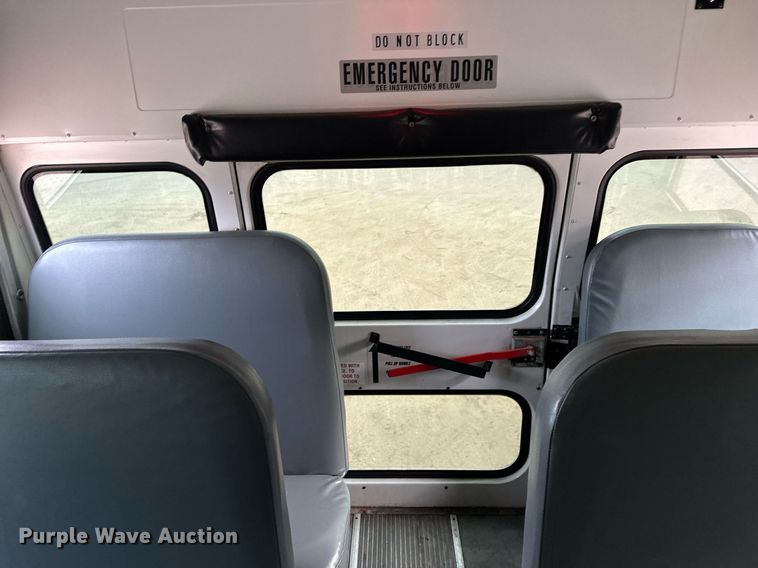 image for item LO9462 2011 Blue Bird All American FE  school bus