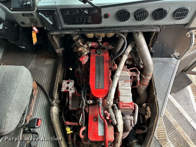 image for item LO9462 2011 Blue Bird All American FE  school bus