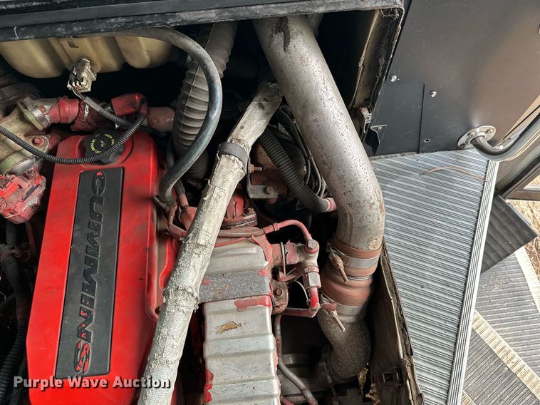 image for item LO9462 2011 Blue Bird All American FE  school bus