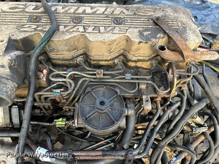 image for item LO9463 Cummins ISB 205  engine