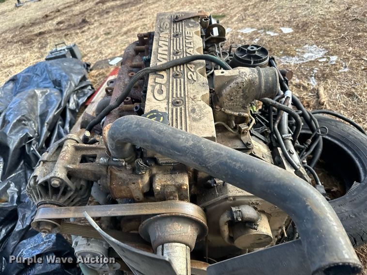 image for item LO9463 Cummins ISB 205  engine