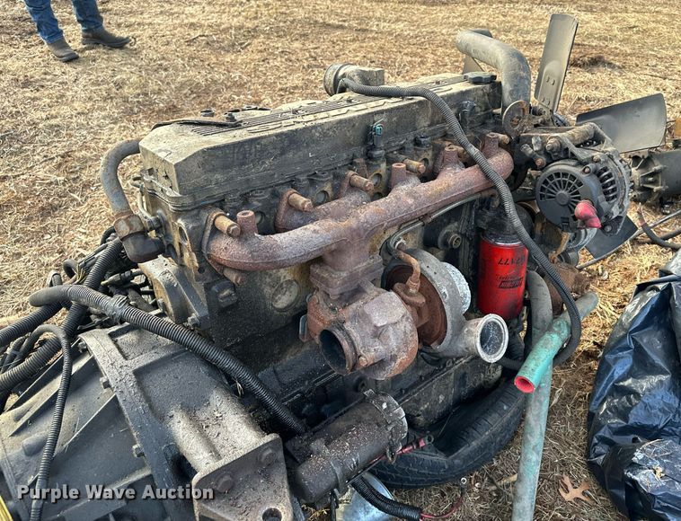 image for item LO9463 Cummins ISB 205  engine