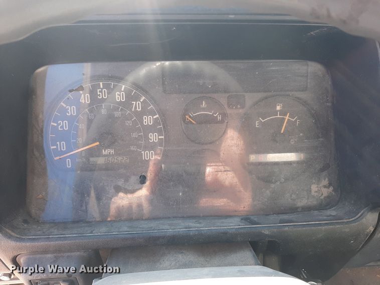 image for item LX9794 2006 Isuzu NPR  box truck