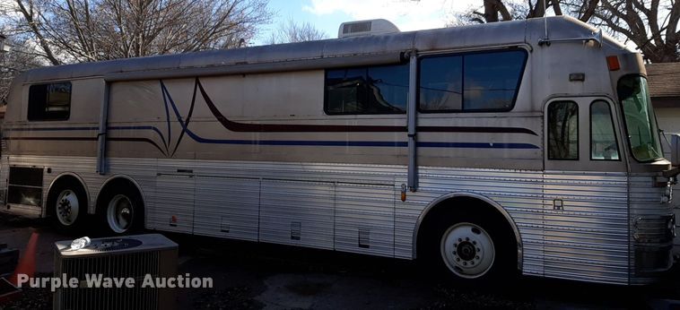 image for item LY9007 1966 Eagle Coach  RV