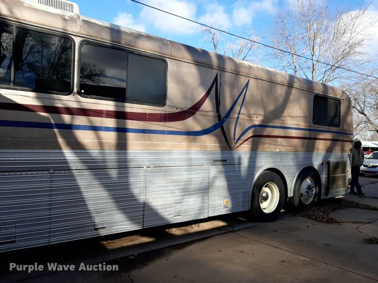 image for item LY9007 1966 Eagle Coach  RV