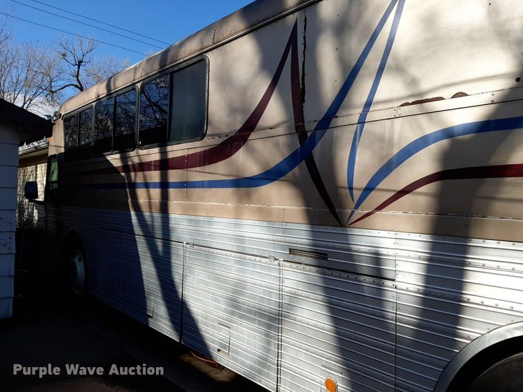 image for item LY9007 1966 Eagle Coach  RV